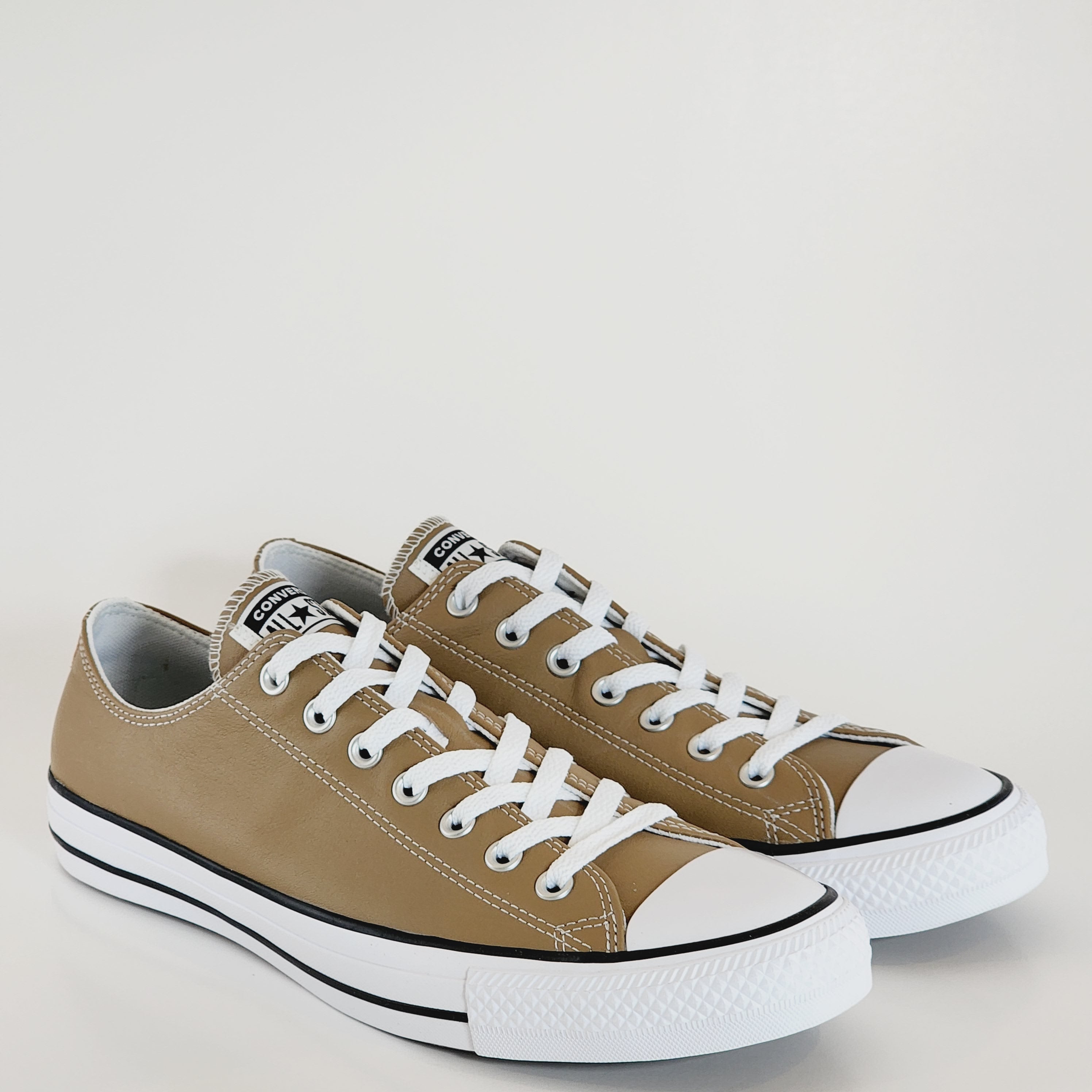 Converse CTAS Ox Sand Dune/White/Black Leather Unisex Sneakers A09926C NWT