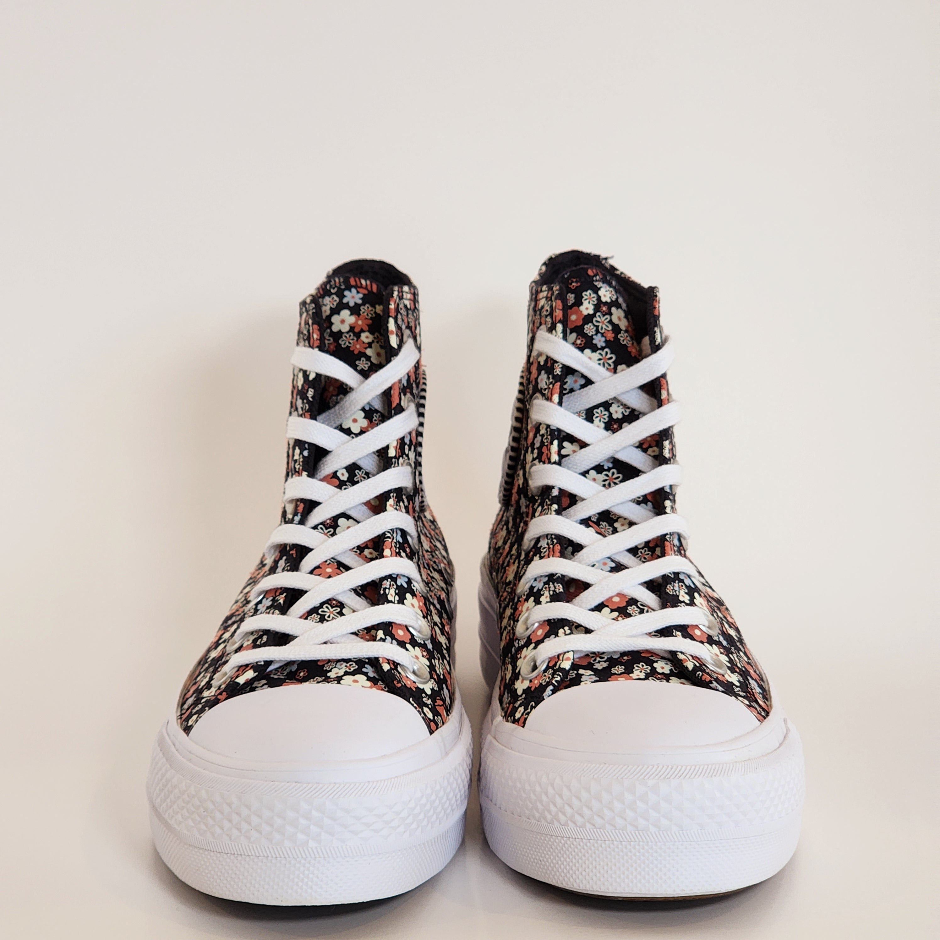 Converse CTAS Lift Hi Petite Petals Women's Platform Sneakers A14264C NWT