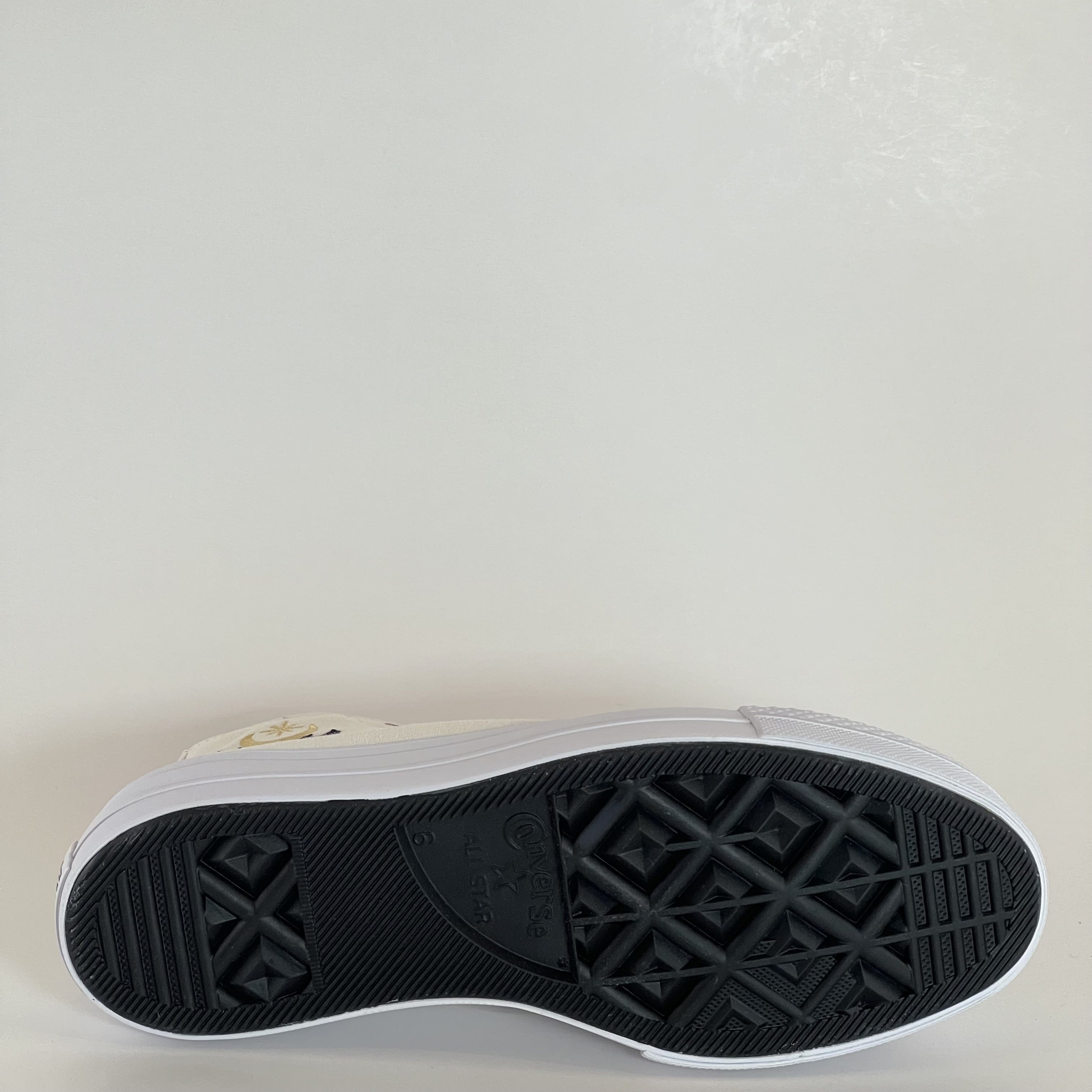 Converse CTAS Hi Lift Alchemy Embroidery Women's Platform Sneakers A08834C NWT