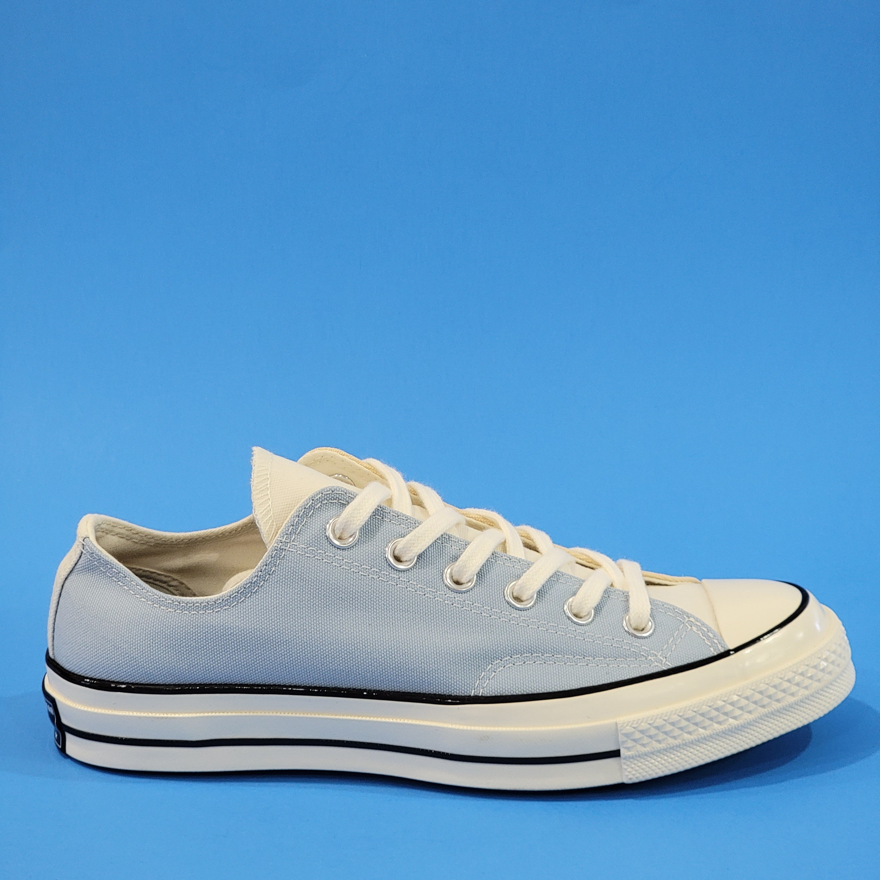 Converse Chuck 70 Low Top Classic Blue Yellow Sneakers NWT