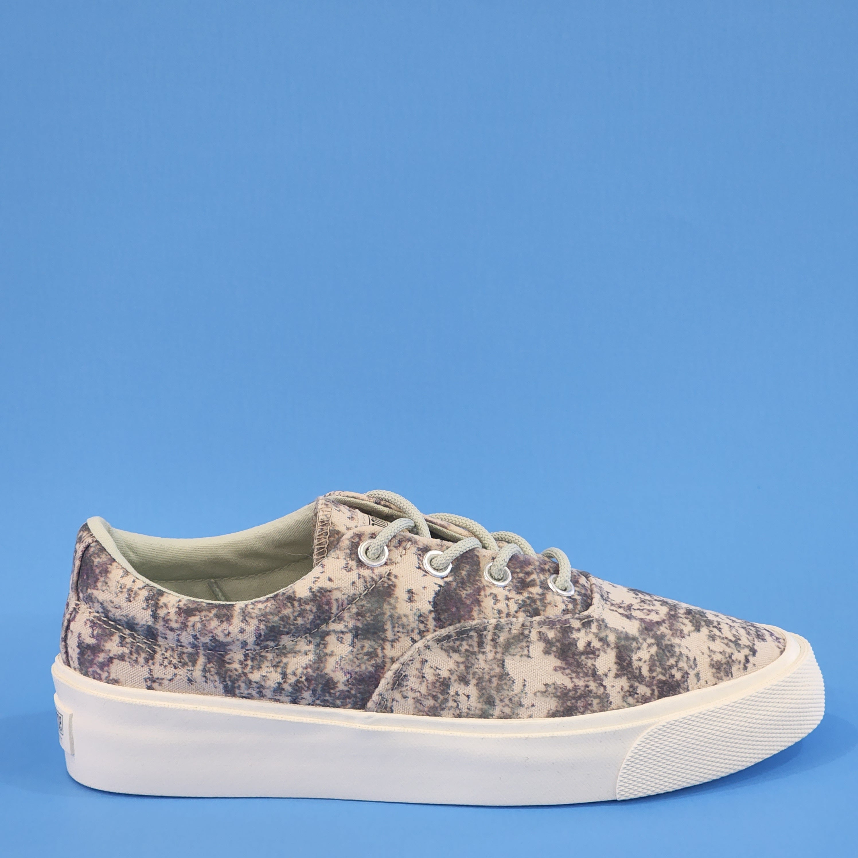 Converse x John Elliott Skid Grip French Oak Unisex Sneakers 172578C NWT