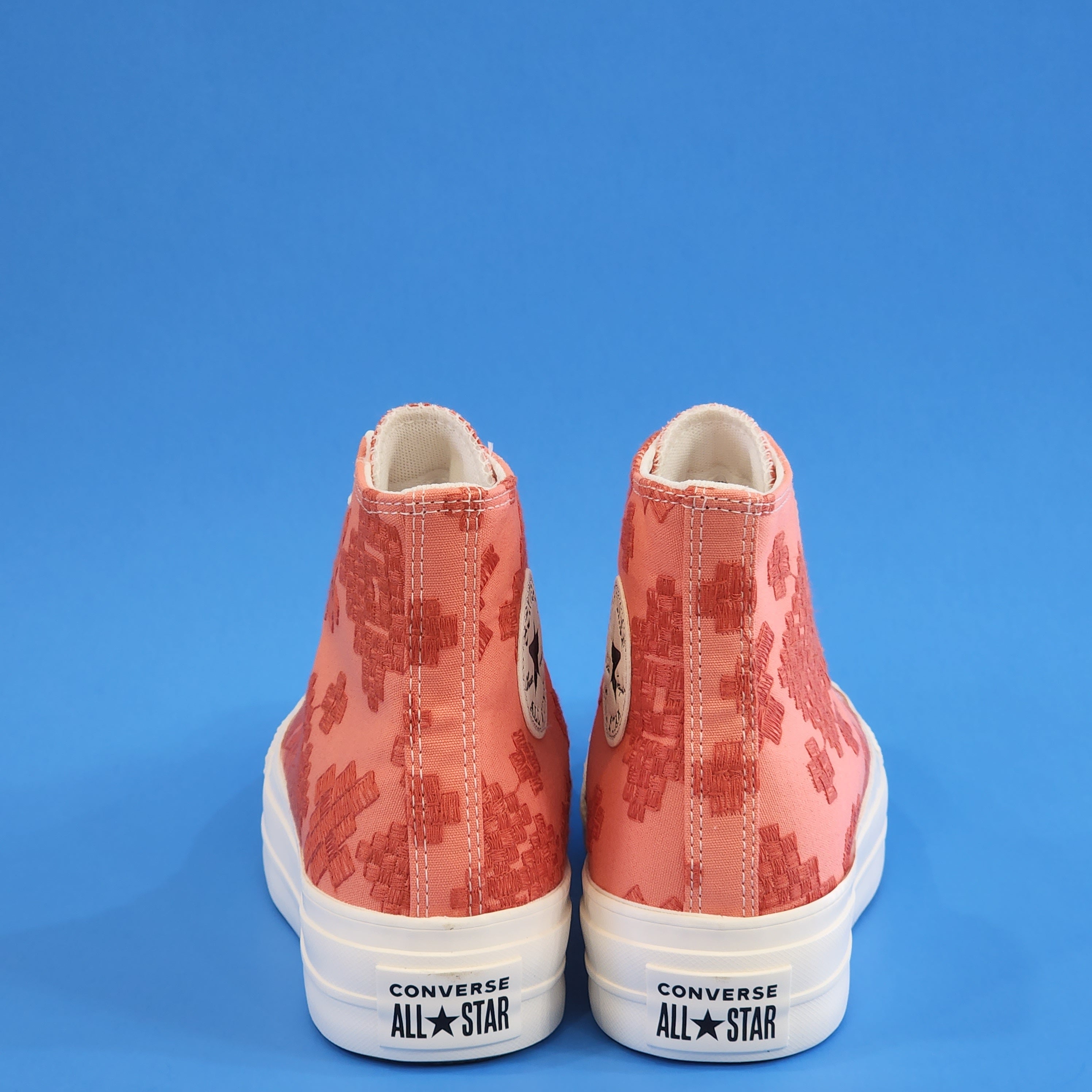 Converse CTAS Hi Lift Tonal Embroidery Women's Platform Sneakers A02233C NWT