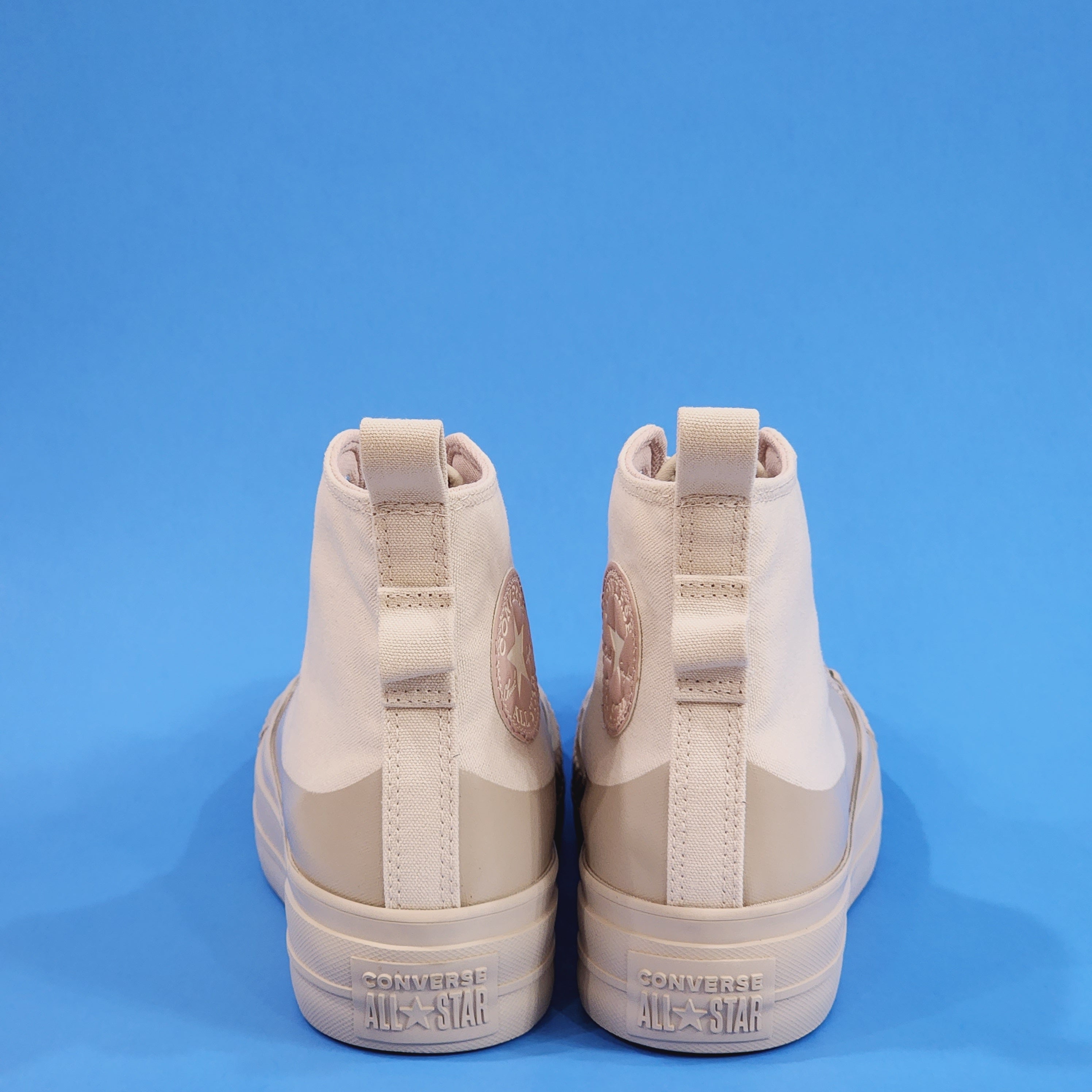 Converse CTAS Hi Lift Water-Repellent Canvas Platform Sneakers A04262C NWT