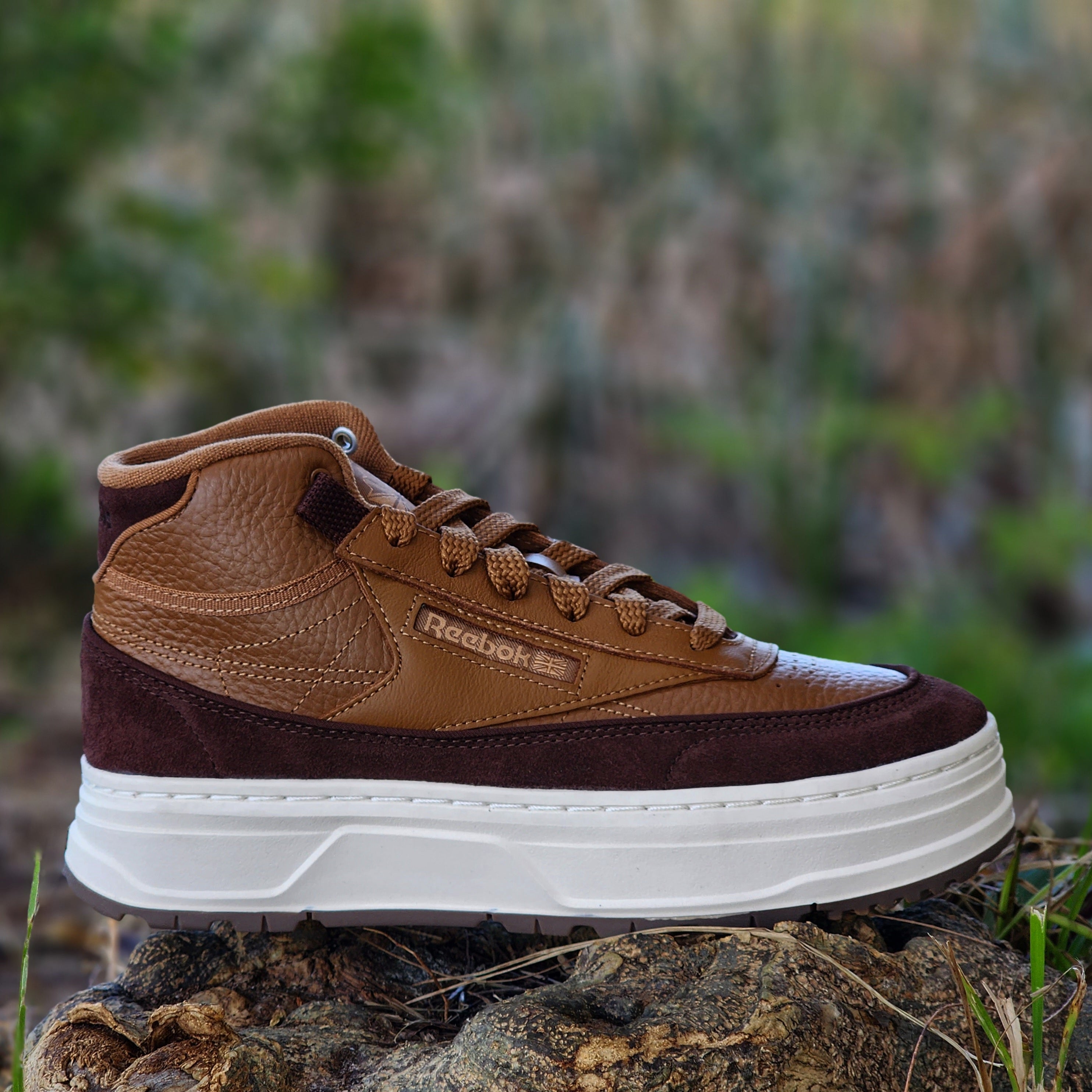 Adidas ZX 22 BOOST Sand/Cloud White/Yellow Tint Women's Sneakers GW831