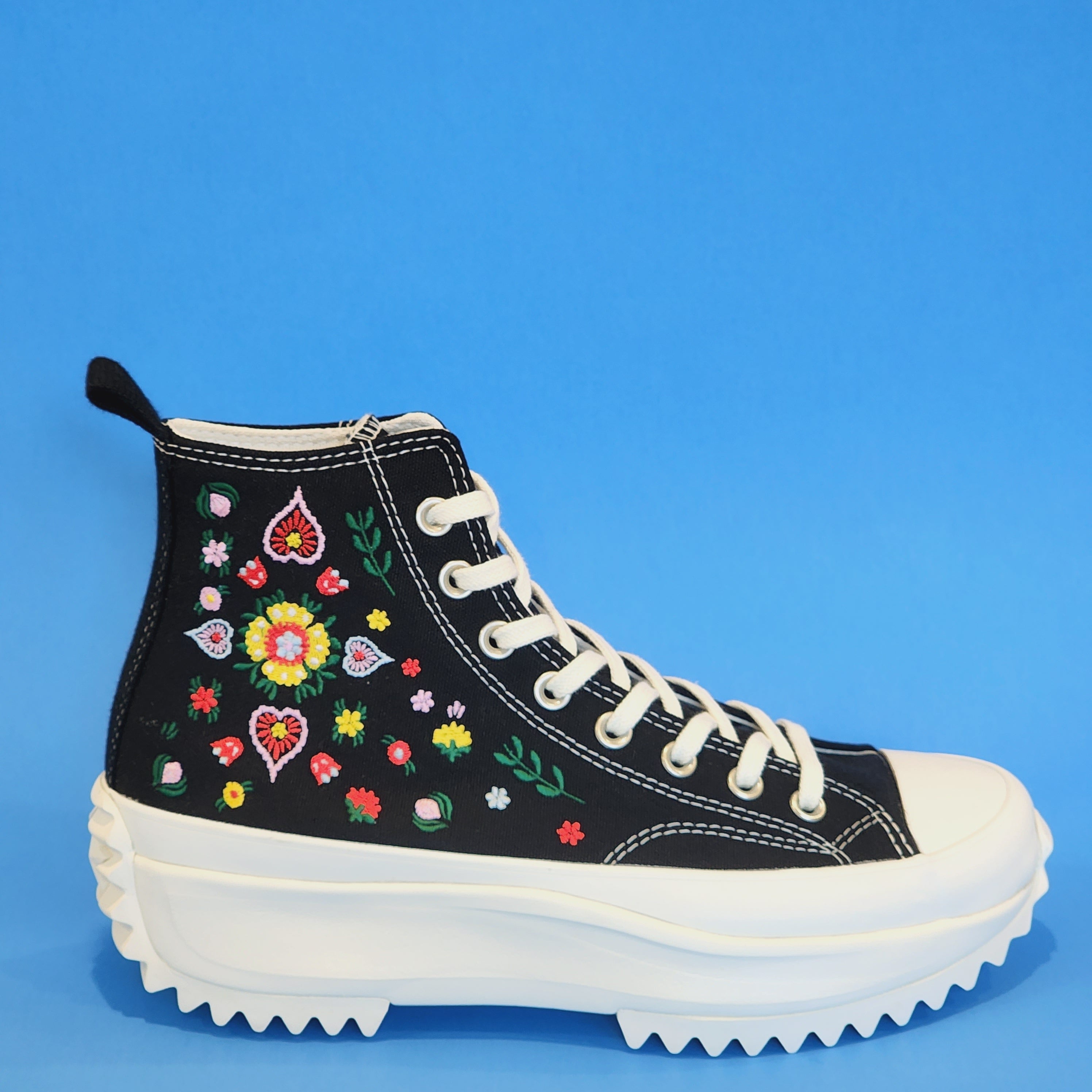 Converse Run Star Hike Floral Embroidery Women's Platform Sneakers A02192C NWT