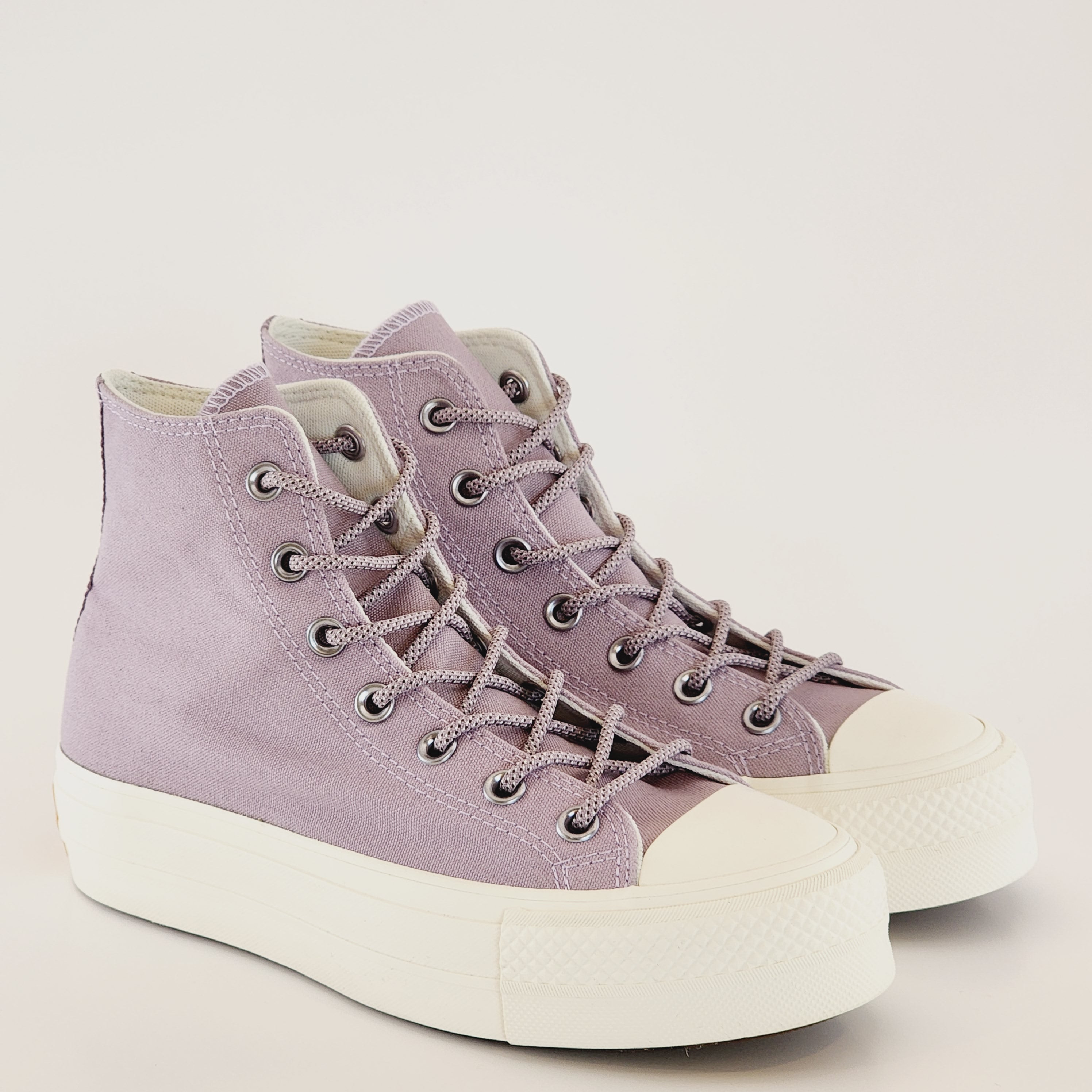 Converse CTAS Hi Lift Lucid Lilac Canvas Women's Platform Sneakers A05014F NWT