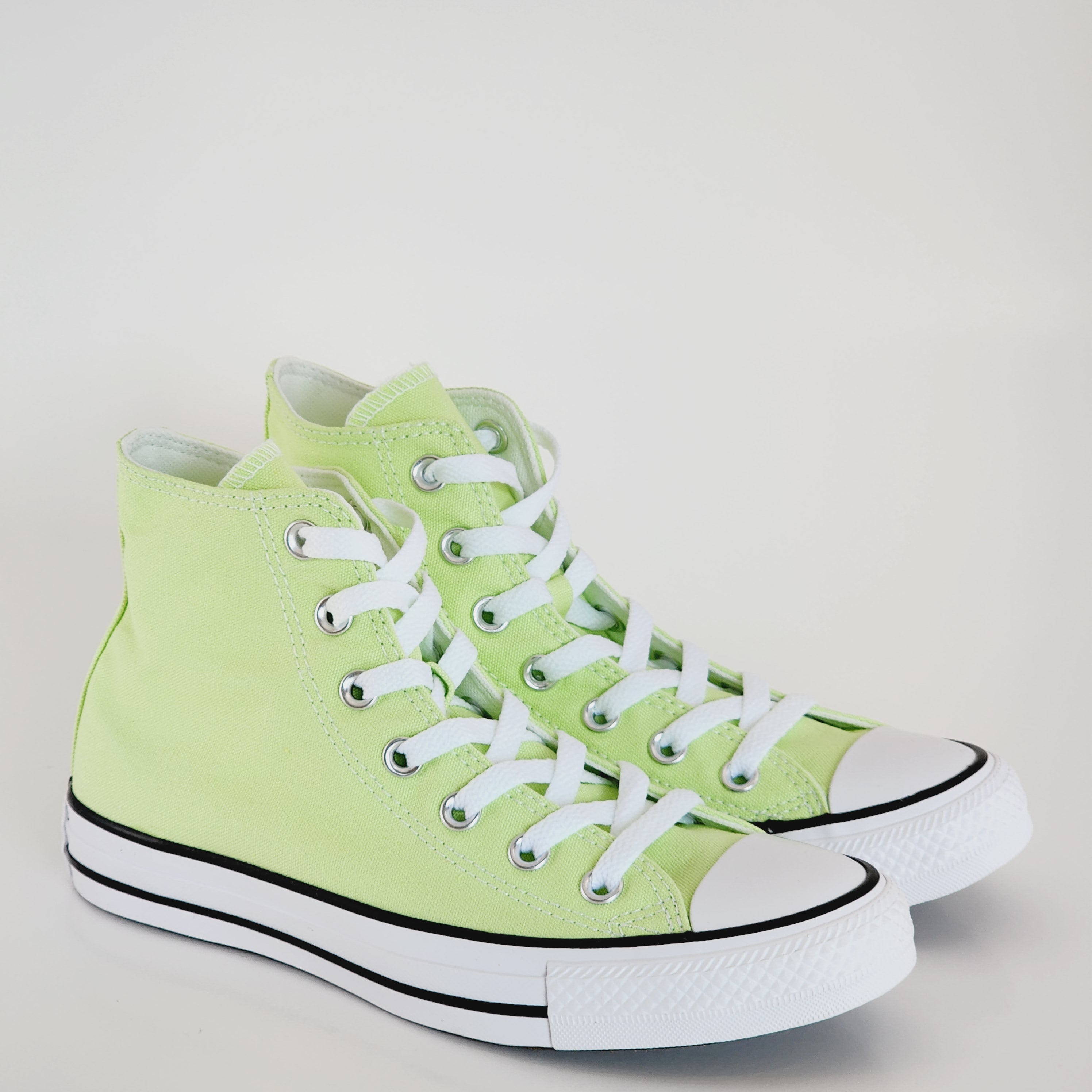 Converse CTAS Hi Sour Melon/White/Black Unisex Sneakers A03422F NWT