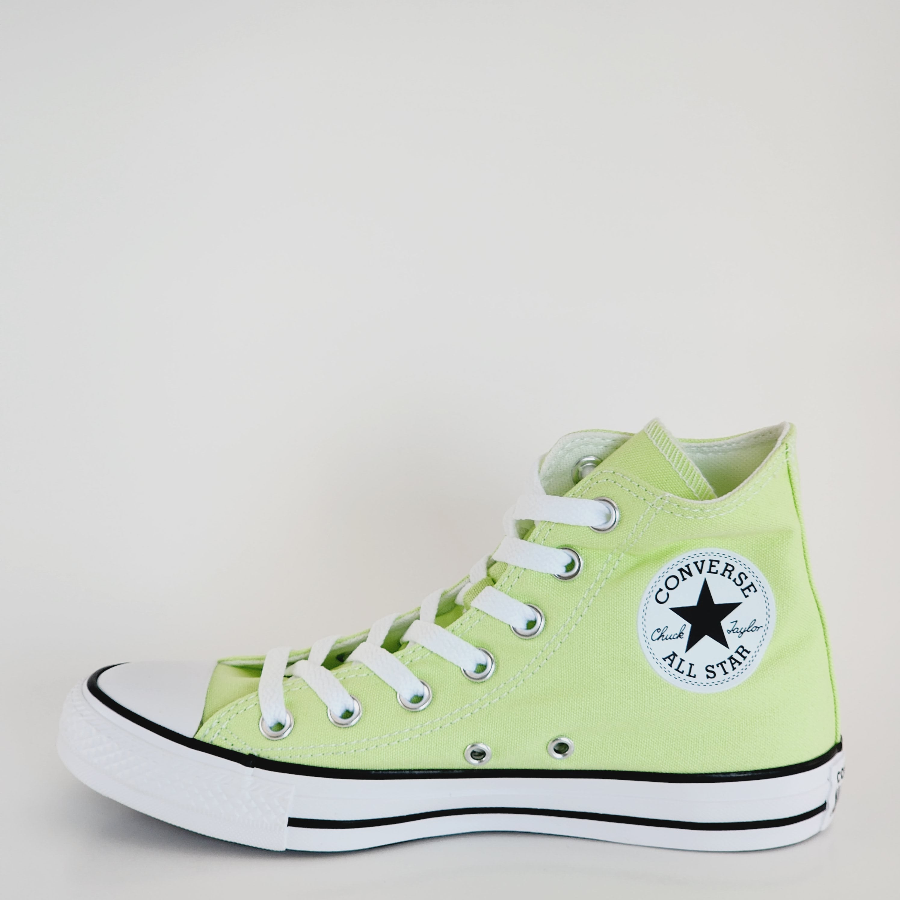 Converse CTAS Hi Sour Melon/White/Black Unisex Sneakers A03422F NWT