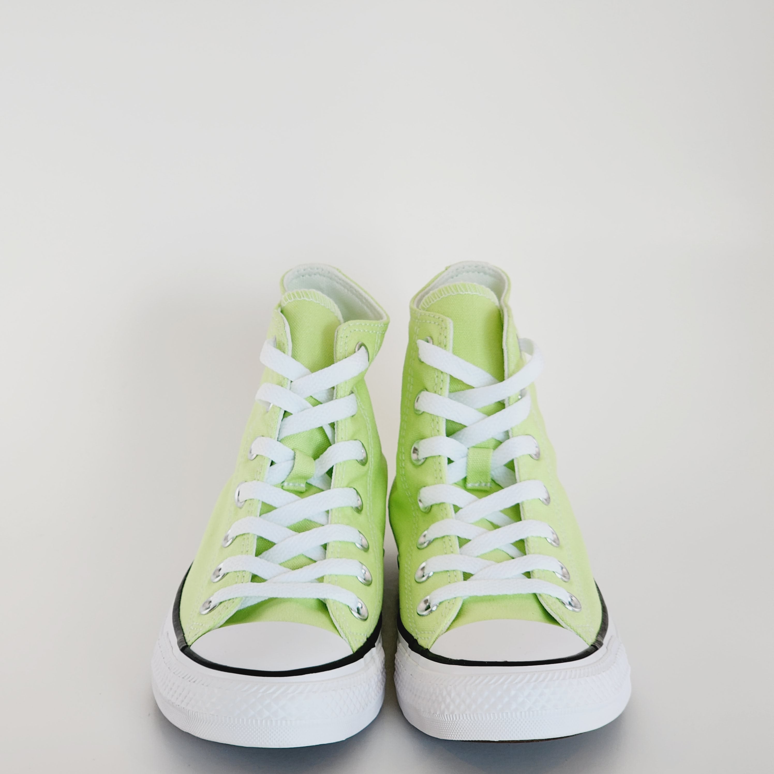 Converse CTAS Hi Sour Melon/White/Black Unisex Sneakers A03422F NWT