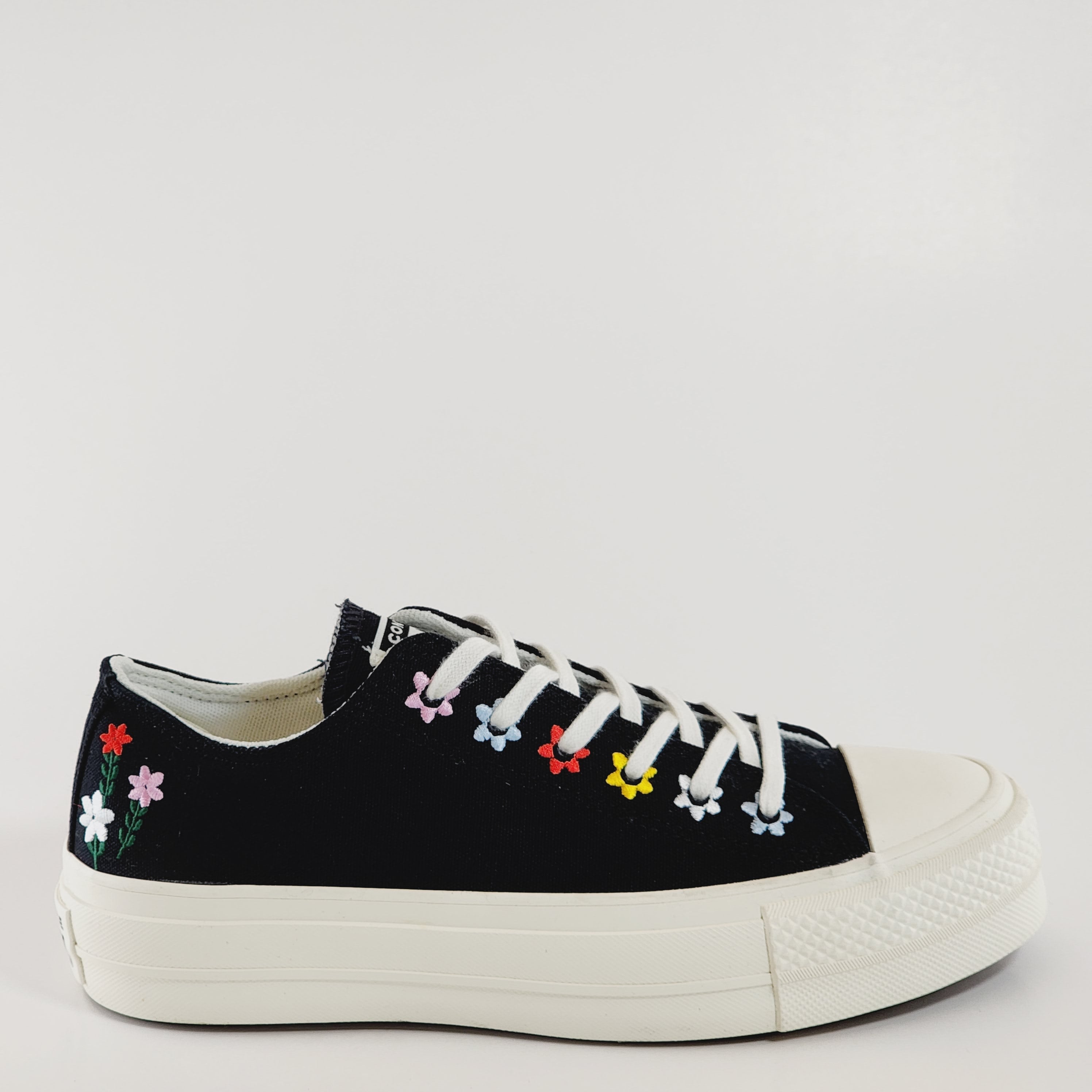 Converse CTAS Lift Ox Floral Embroidery Platform Sneakers A02566F NWT