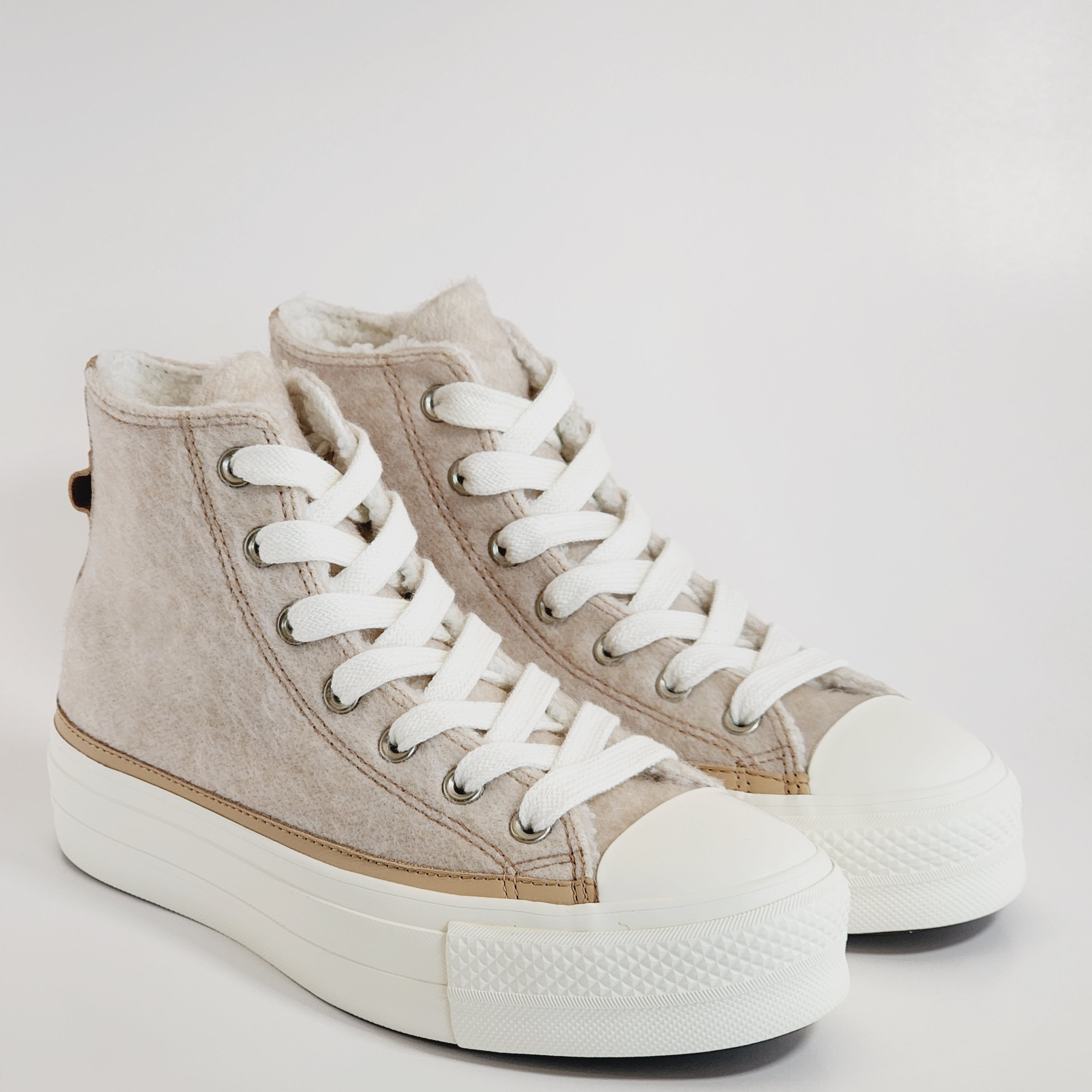 Converse CTAS Hi Lift Faux Mohair Women's Platform Sneakers A07944C NWT