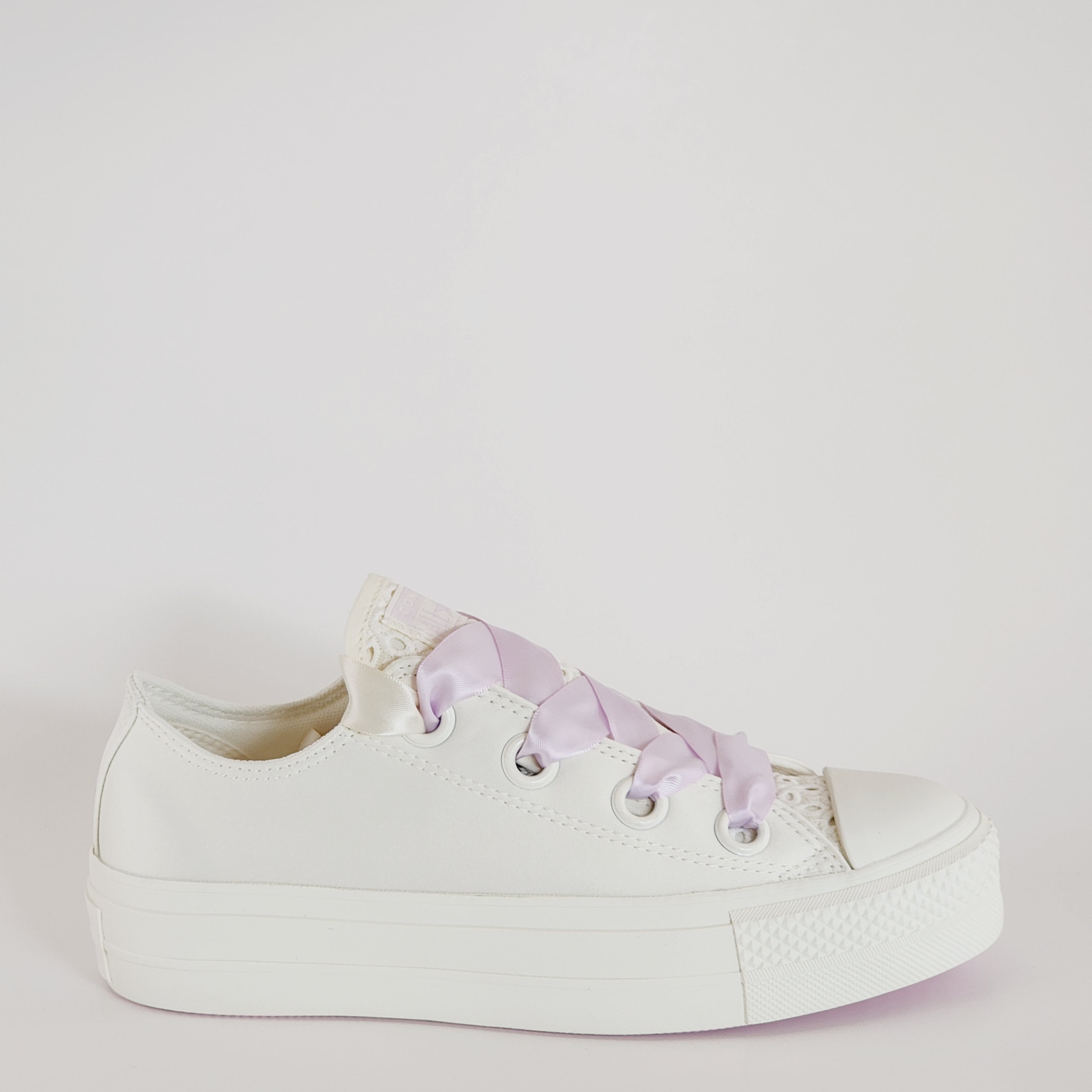 Converse CTAS Lift Ox Matte Satin Egret/Lilac Daze Platform Sneakers A10301C NWT