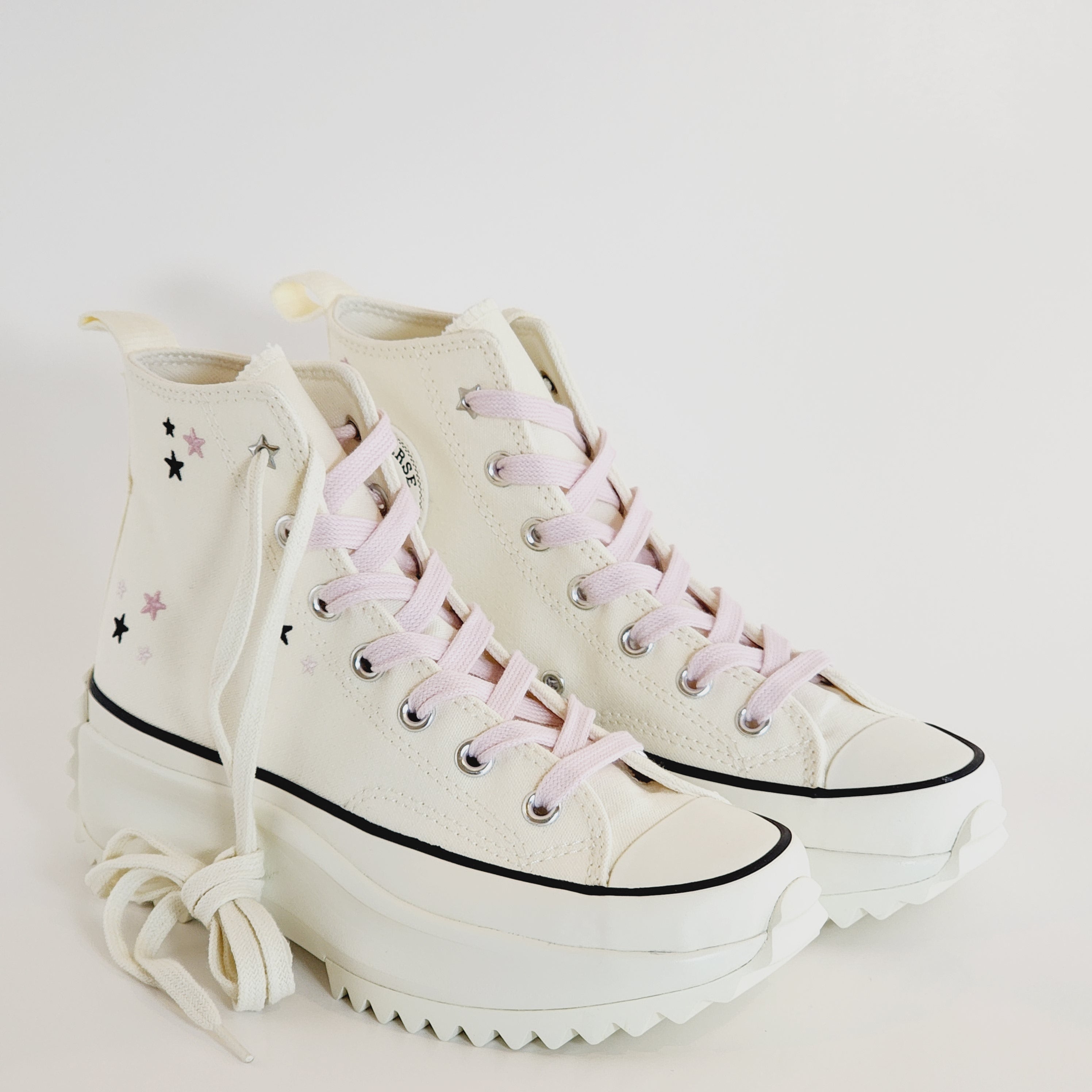 Converse Run Star Hike Hi Embroidered Stars Women's Platform Sneaker A12205C NWT