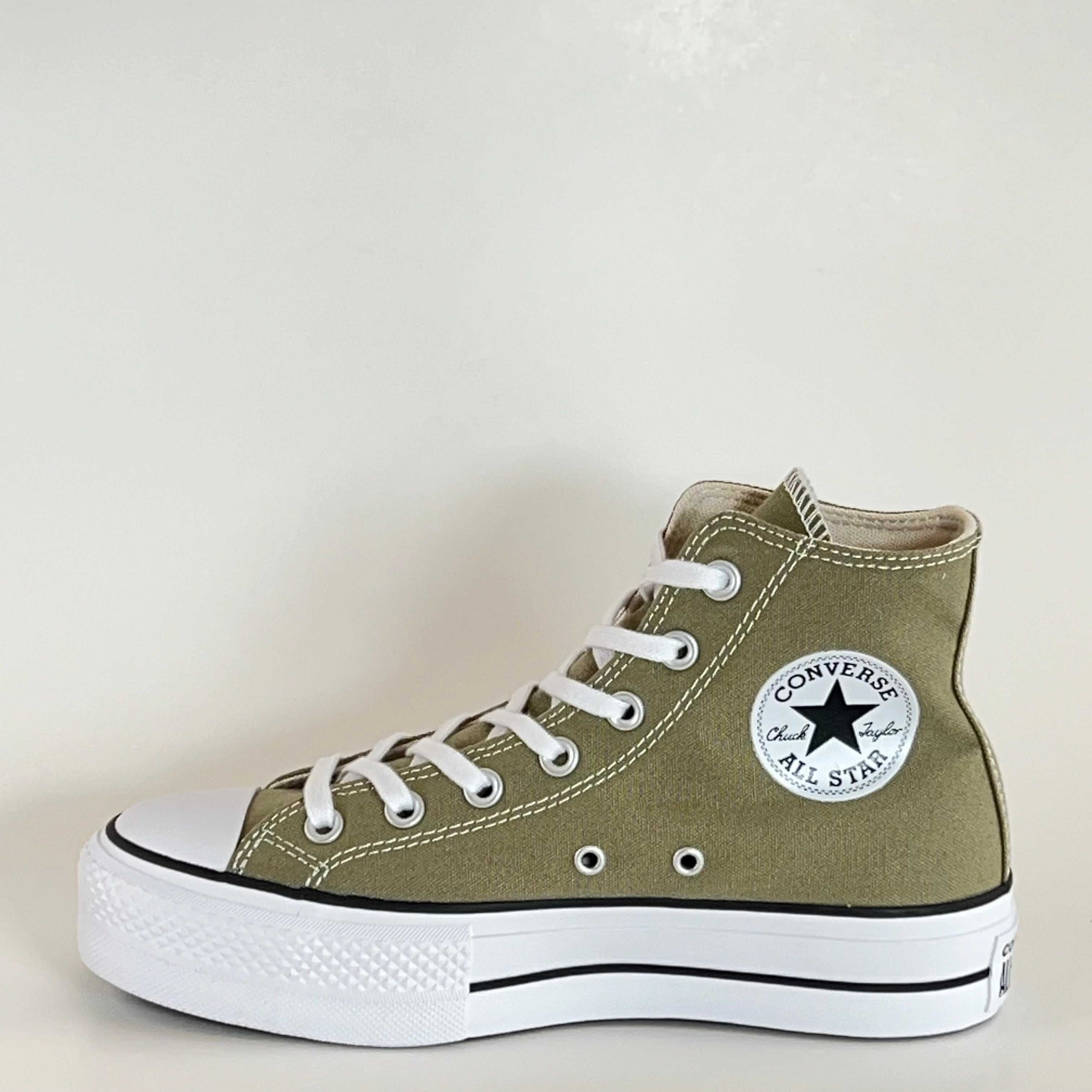 Converse CTAS Hi Lift Seasonal Color Women's Platform Sneakers A07571F NWT