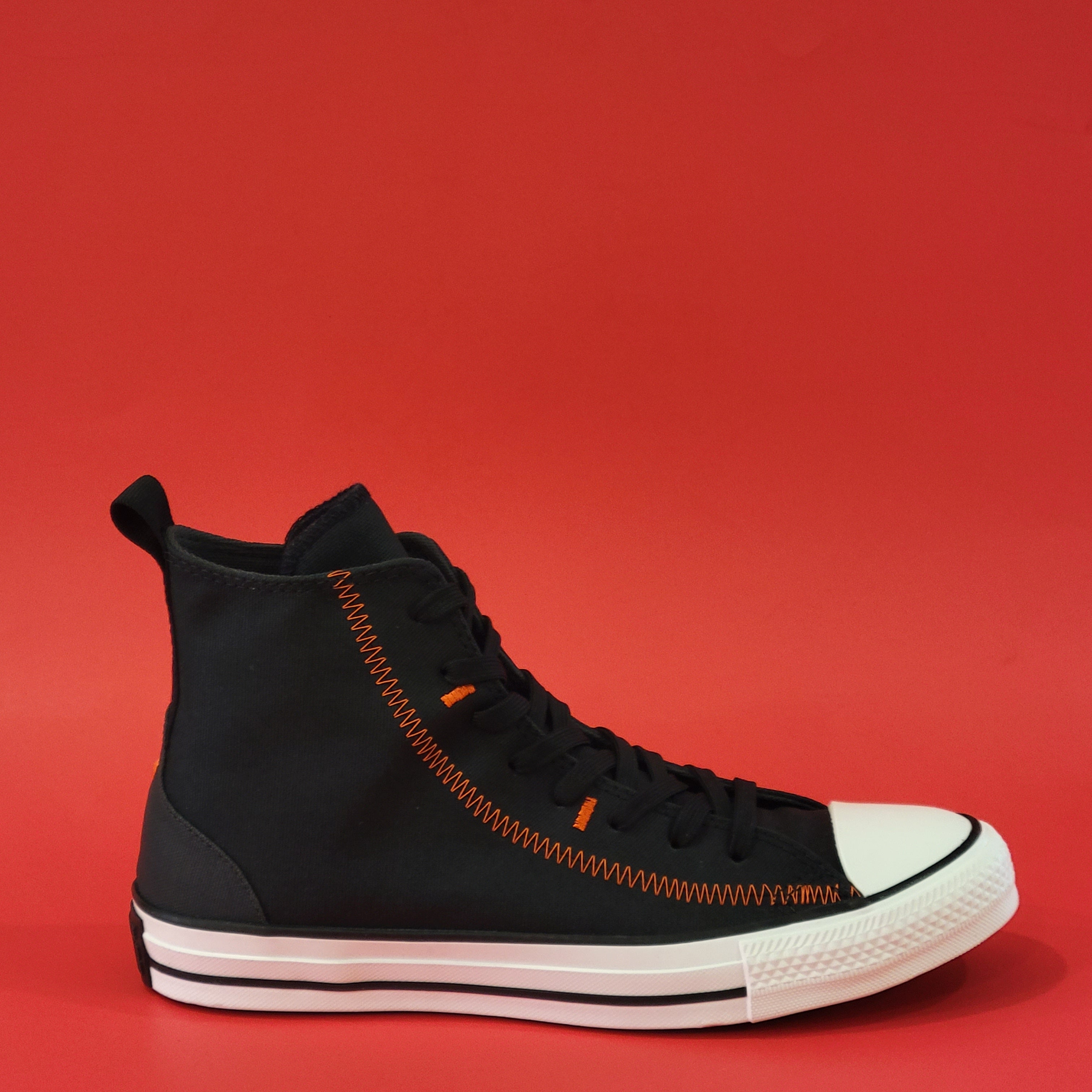 Converse CTAS High Top Black and Orange Unisex Sneakers 172467F NWT