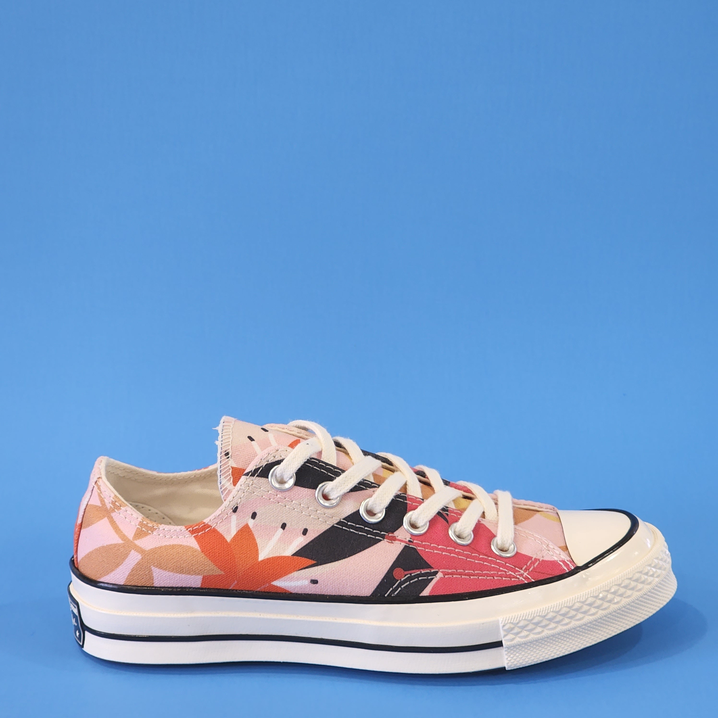 Converse Chuck 70 Low Ox Vintage Floral Print Women's Sneakers 568376C NWT