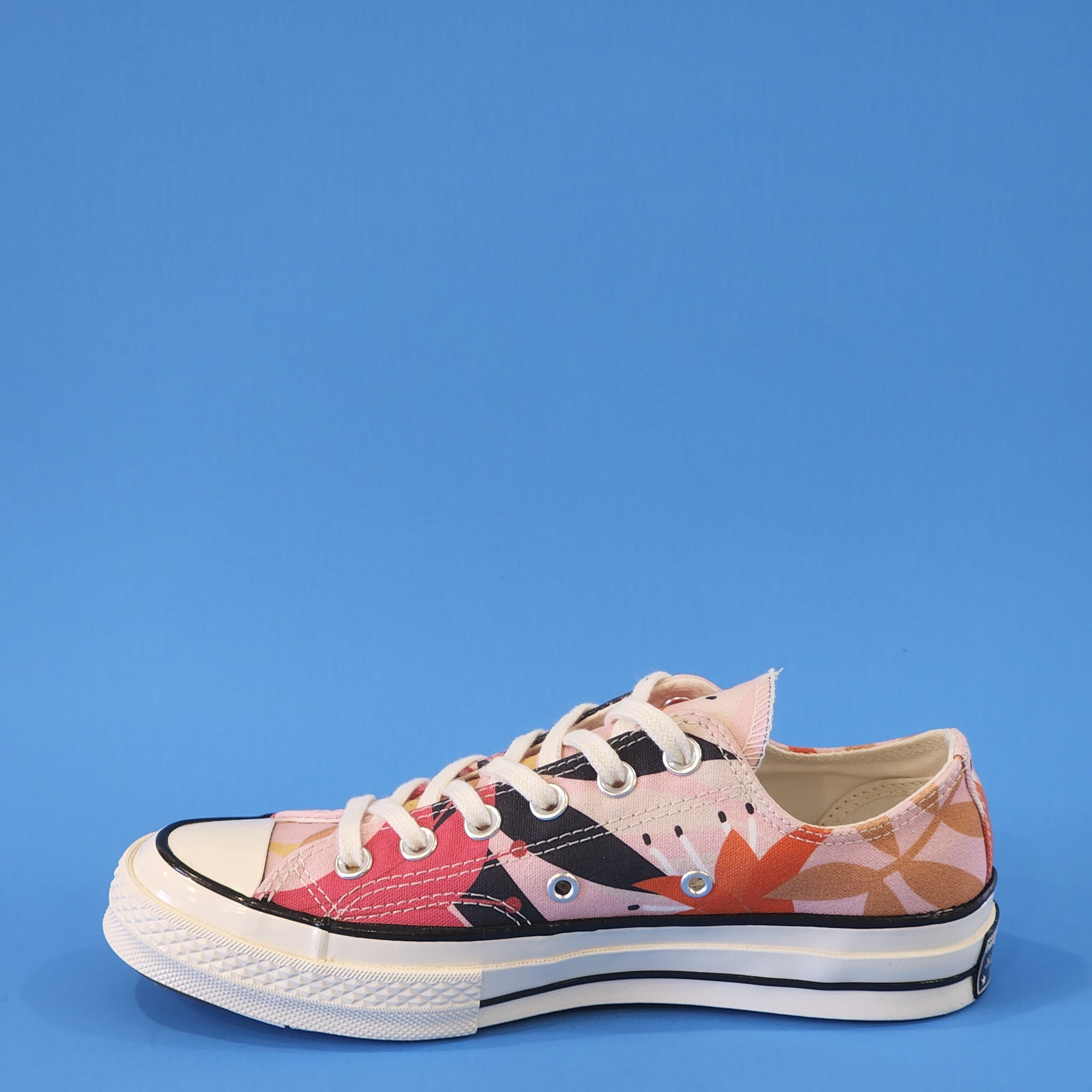 Converse Chuck 70 Low Ox Vintage Floral Print Women's Sneakers 568376C NWT