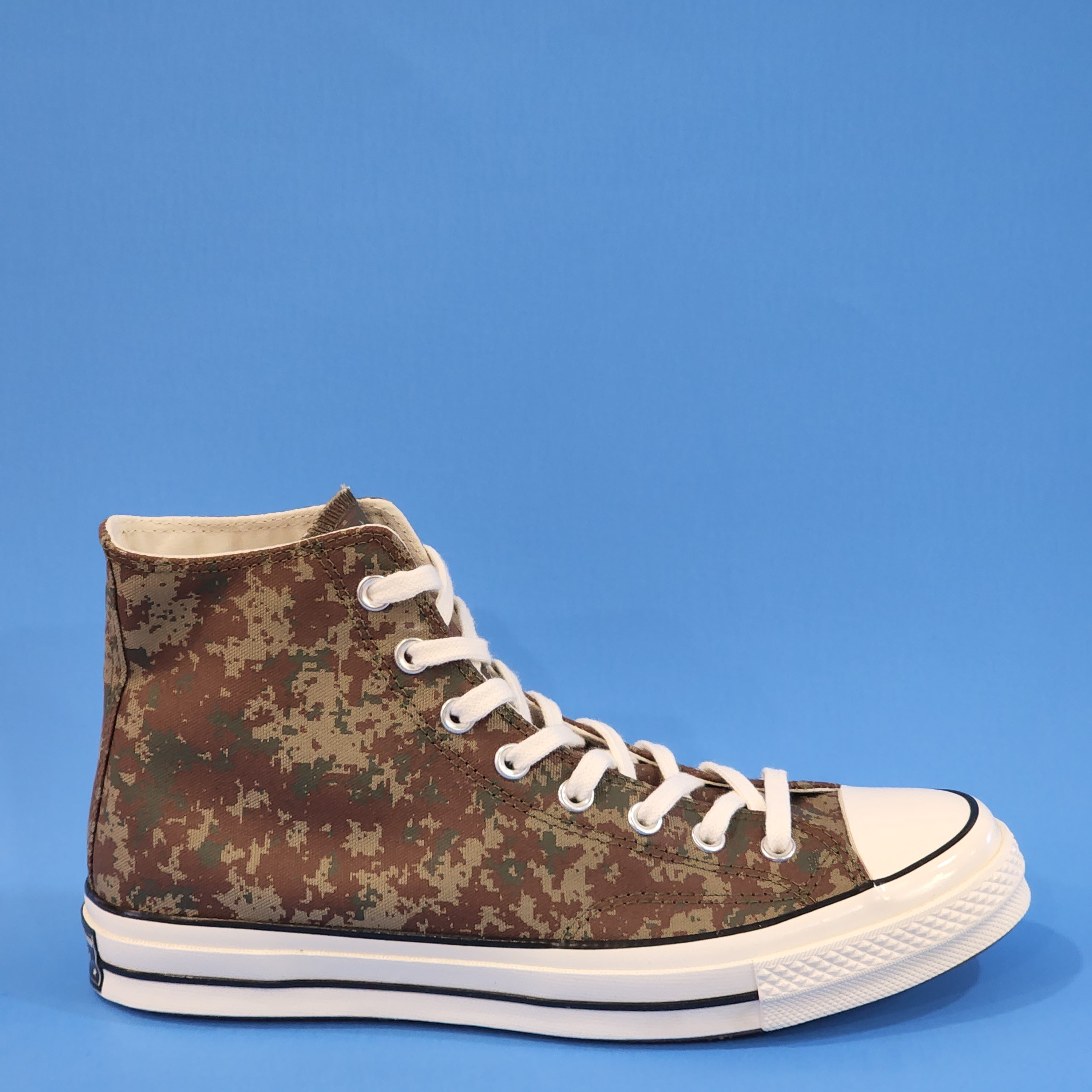 Converse Chuck 70 Hi Pixelated Camo Canvas Unisex Sneakers 170380C NWT