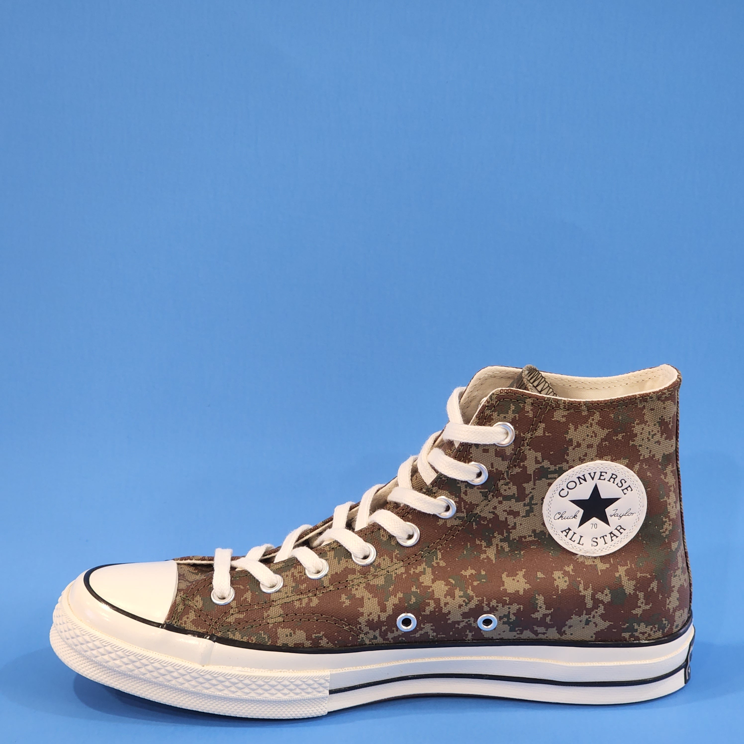 Converse Chuck 70 Hi Pixelated Camo Canvas Unisex Sneakers 170380C NWT