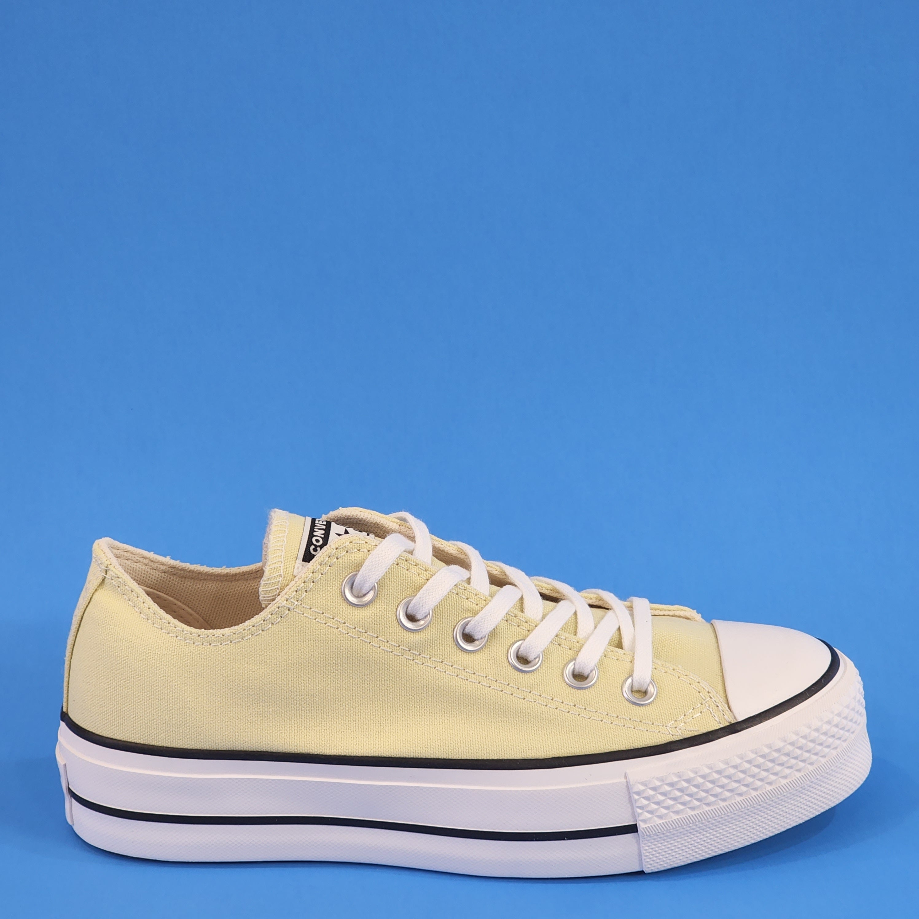 Converse CTAS Lift Ox Seasonal Color Lemon Women's Platform Sneaker A00560F NWT