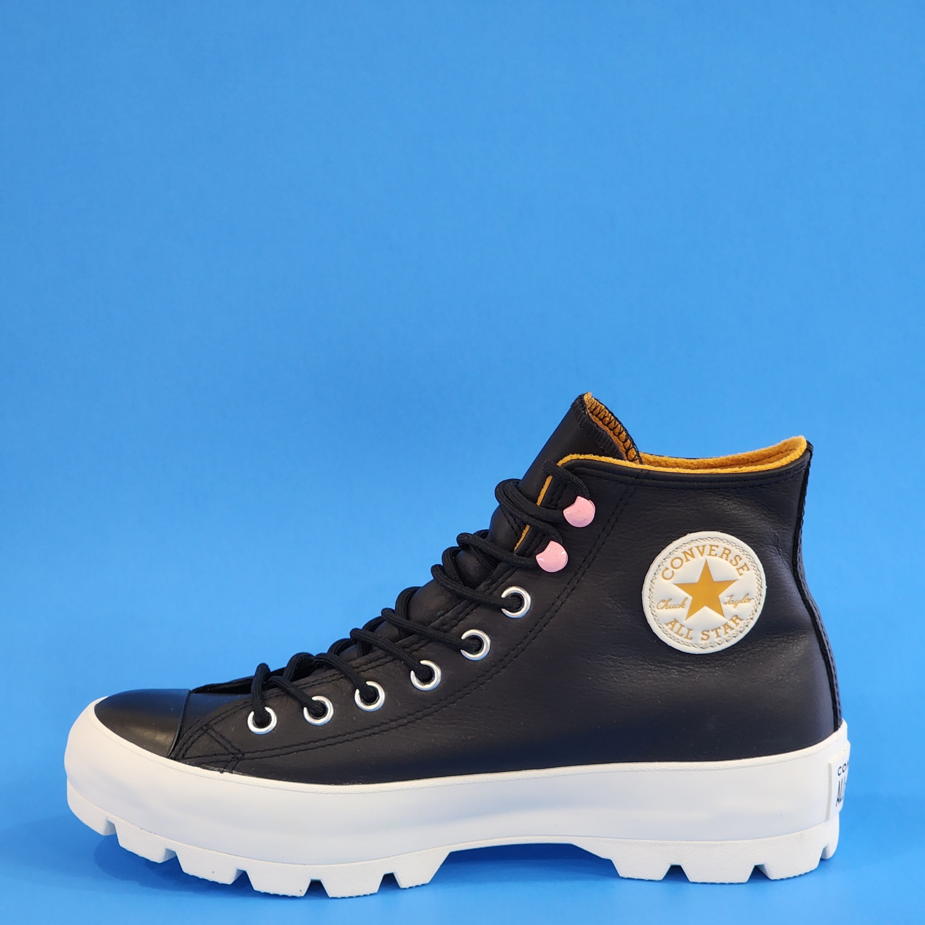 New Converse CTAS Lugged Winter Hi Gore-Tex online Platform Sneaker - Women’s 10