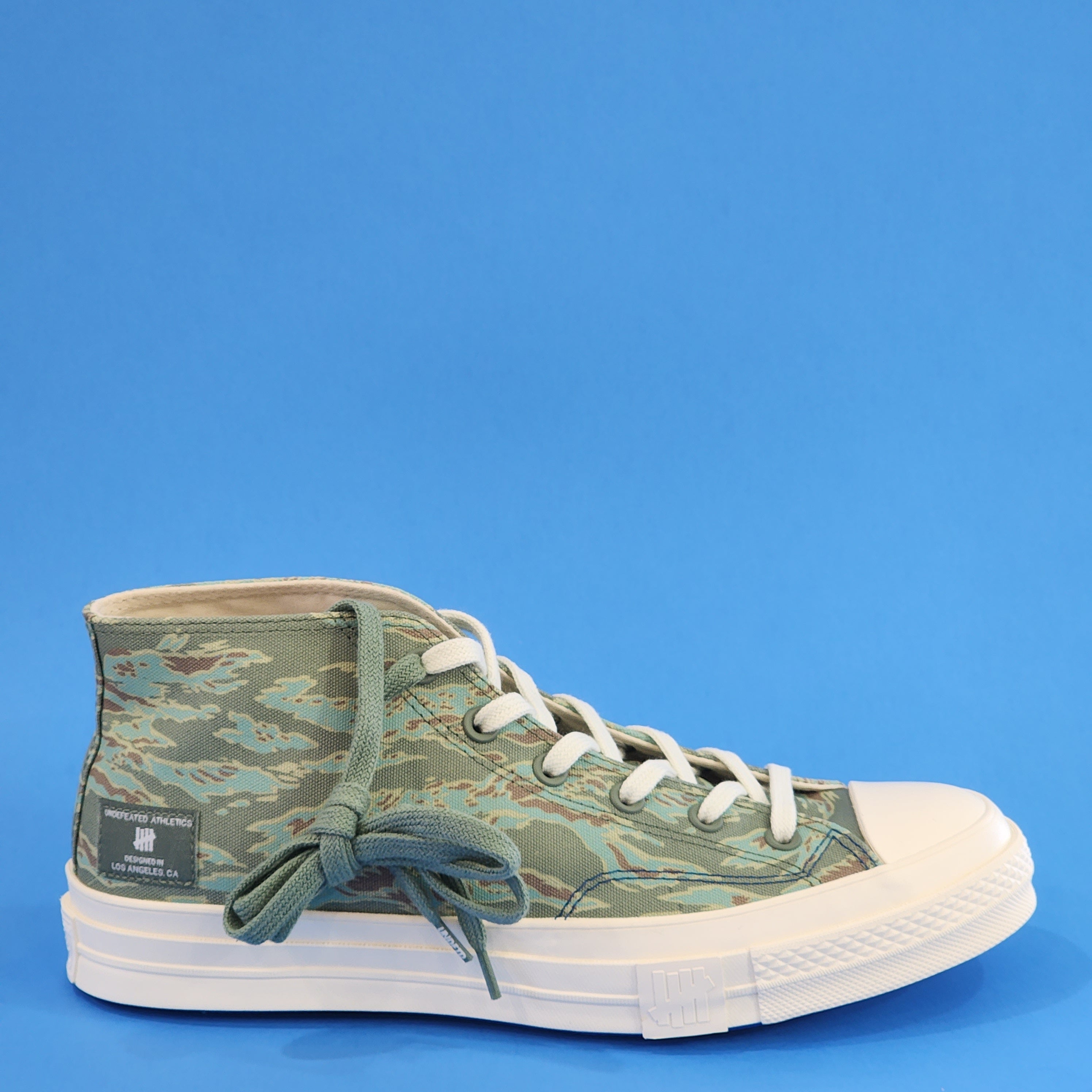 Converse Chuck 70 x Undefeated Mid Top Camouflage Unisex Sneakers 172397C NWT