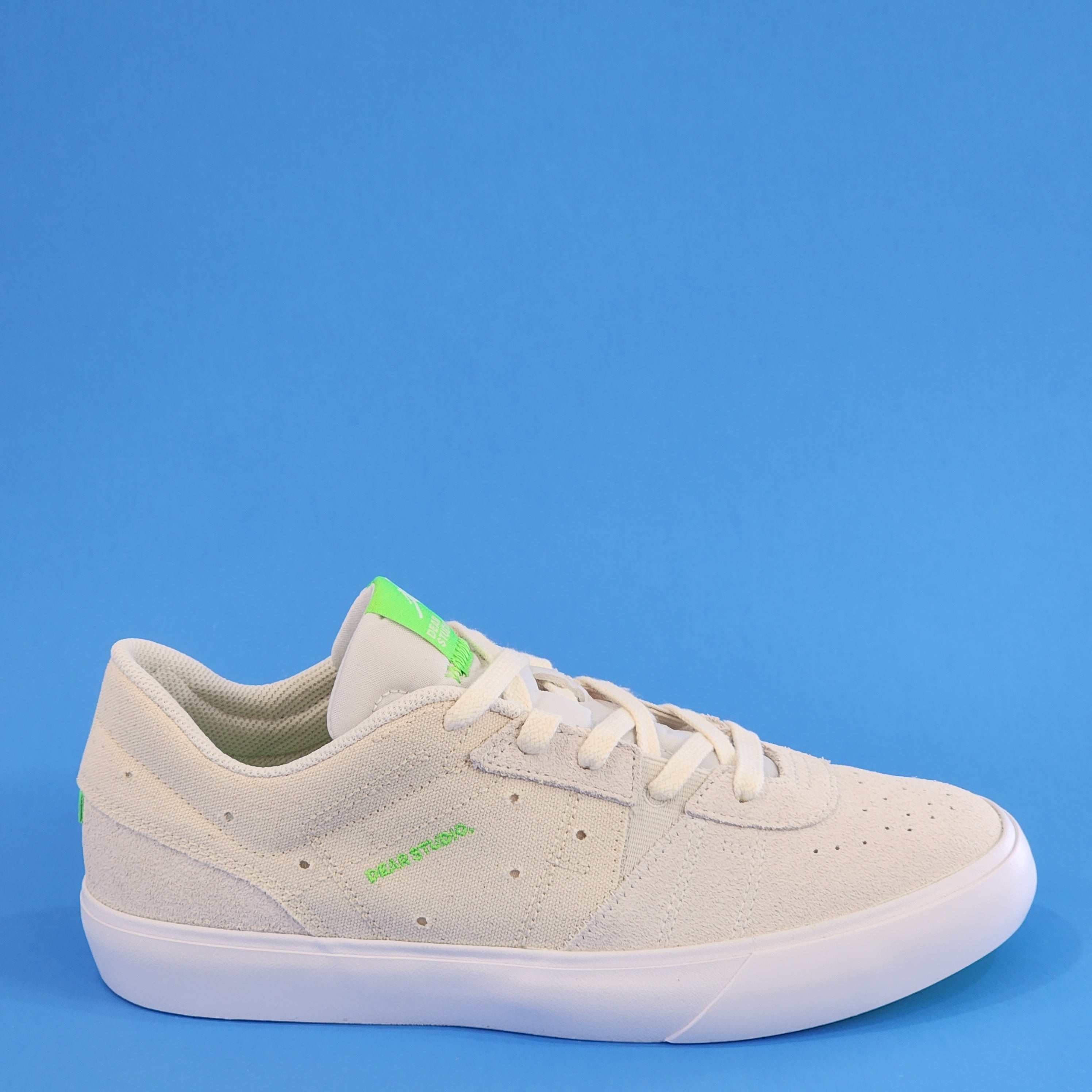 Jordan Series .05 White/Phantom/Green Low Top Men's Sneakers DM1681-103 NWT