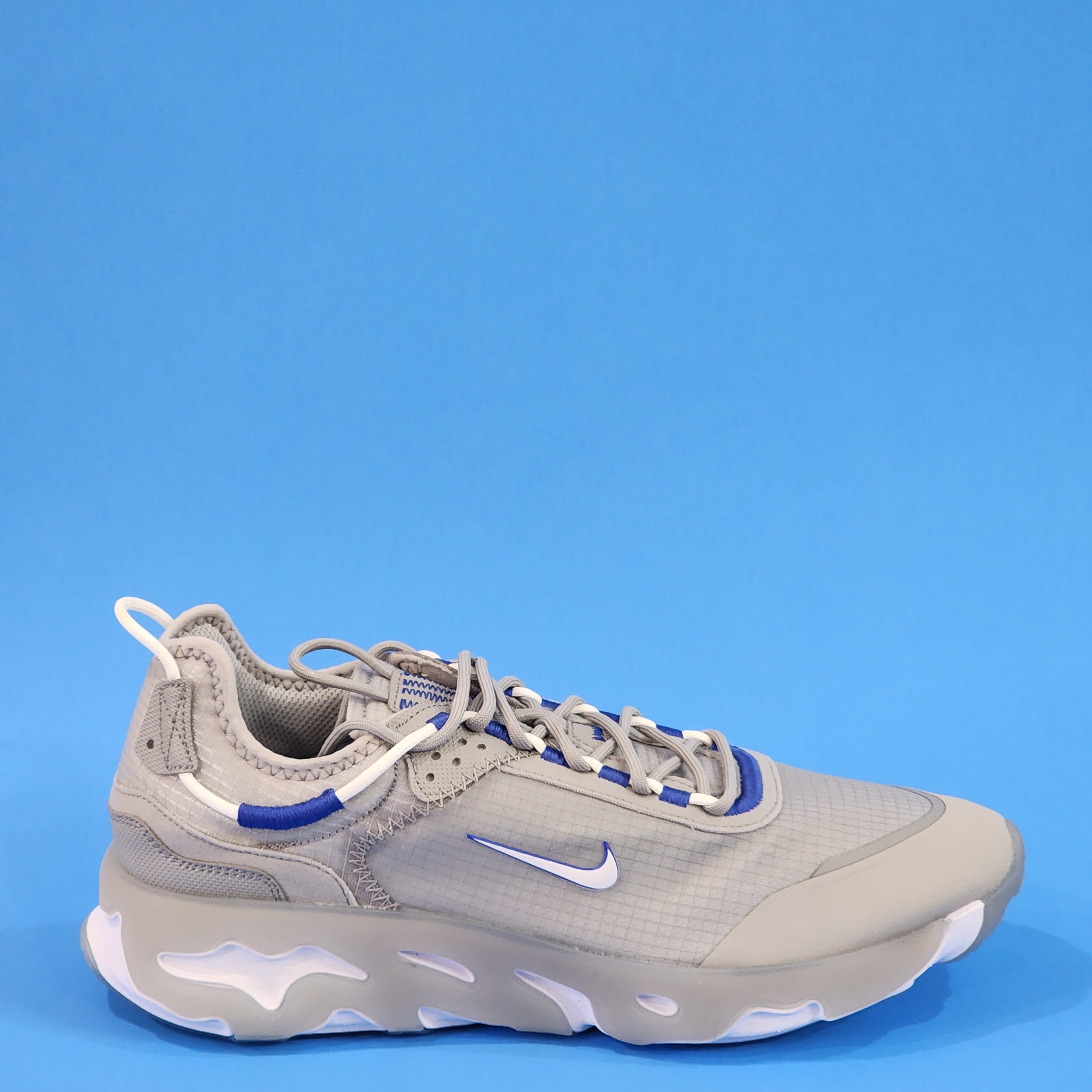 Nike React Live Light Smoke Grey/White/Hyper Royal Sneakers CV1772-004 NWT