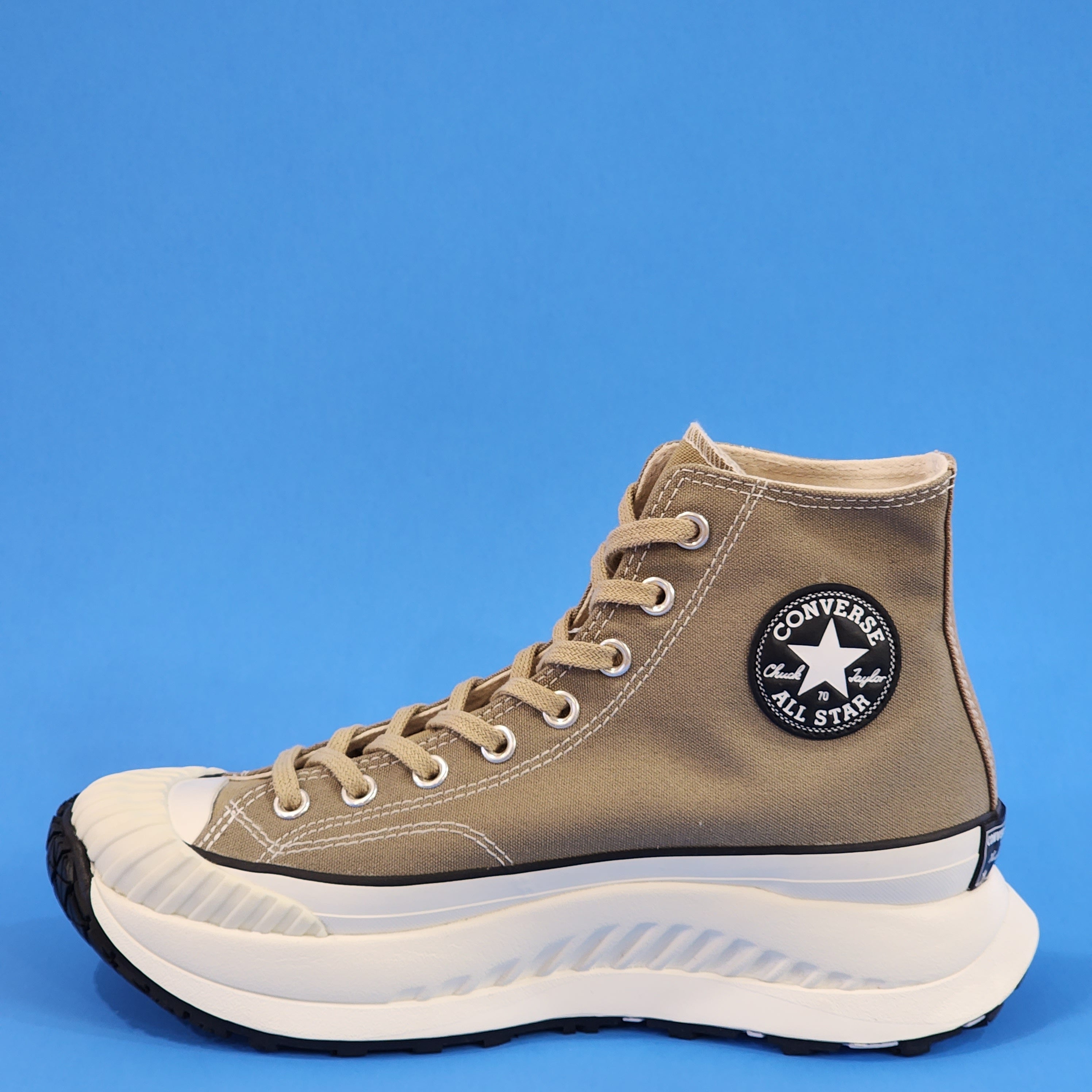 Converse Chuck 70 AT-CX 'Sandalwood' Canvas Unisex Sneakers A02528C NWT